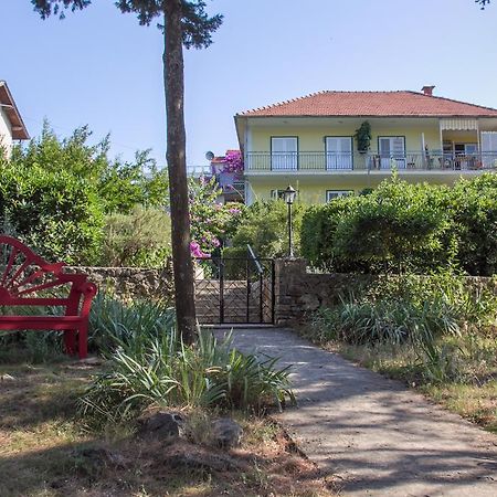 Apartments Lucija Stari Grad  Exterior photo